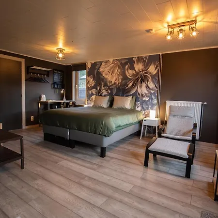De Oude Berg 3*